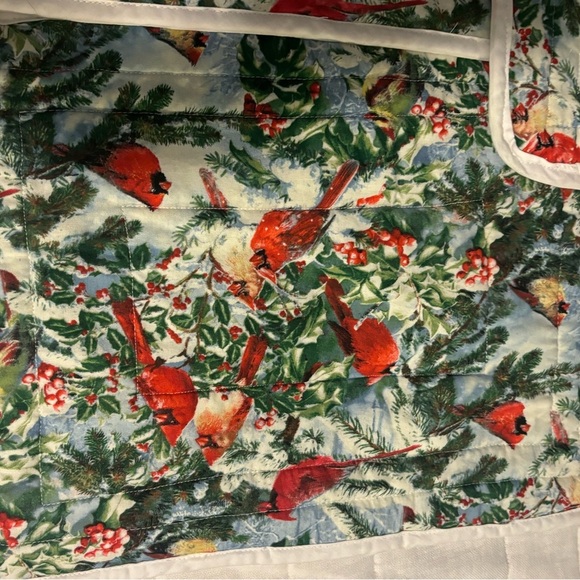 Hand quilted kitchen placemats. Set of 4. Reversible. - Picture 4 of 7